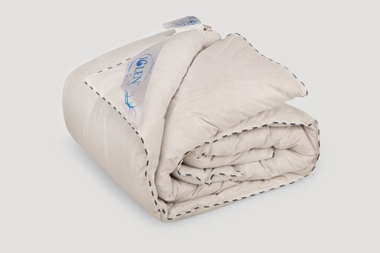 Одеяло INGLEN Roster 90% пуха, 10% мелкого пера Зимнее 110х140 см.