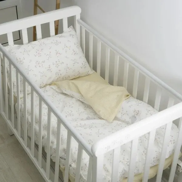 Постільна білизна в ліжечко Viluta Сатин Twill 805