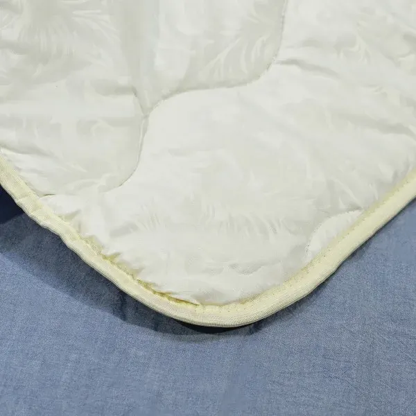 Ковдра Viluta вовняна Comfort Демісезонне